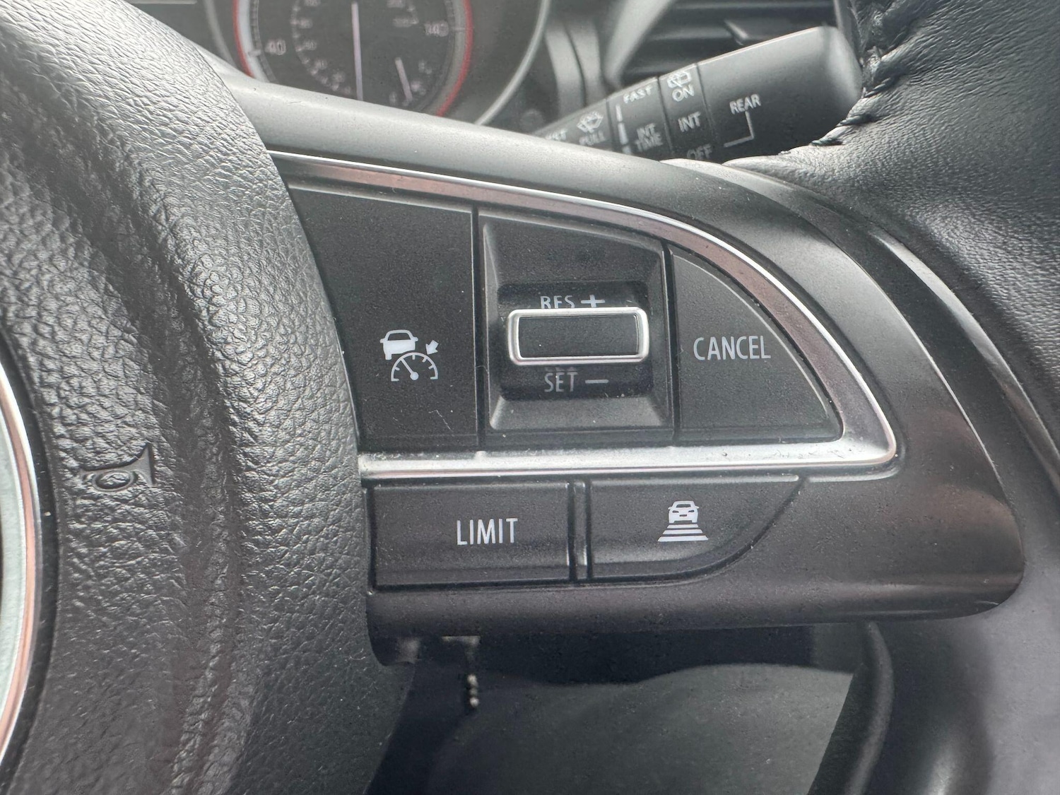 Used Suzuki Swift 2023 for sale - 76398016: Photo 16