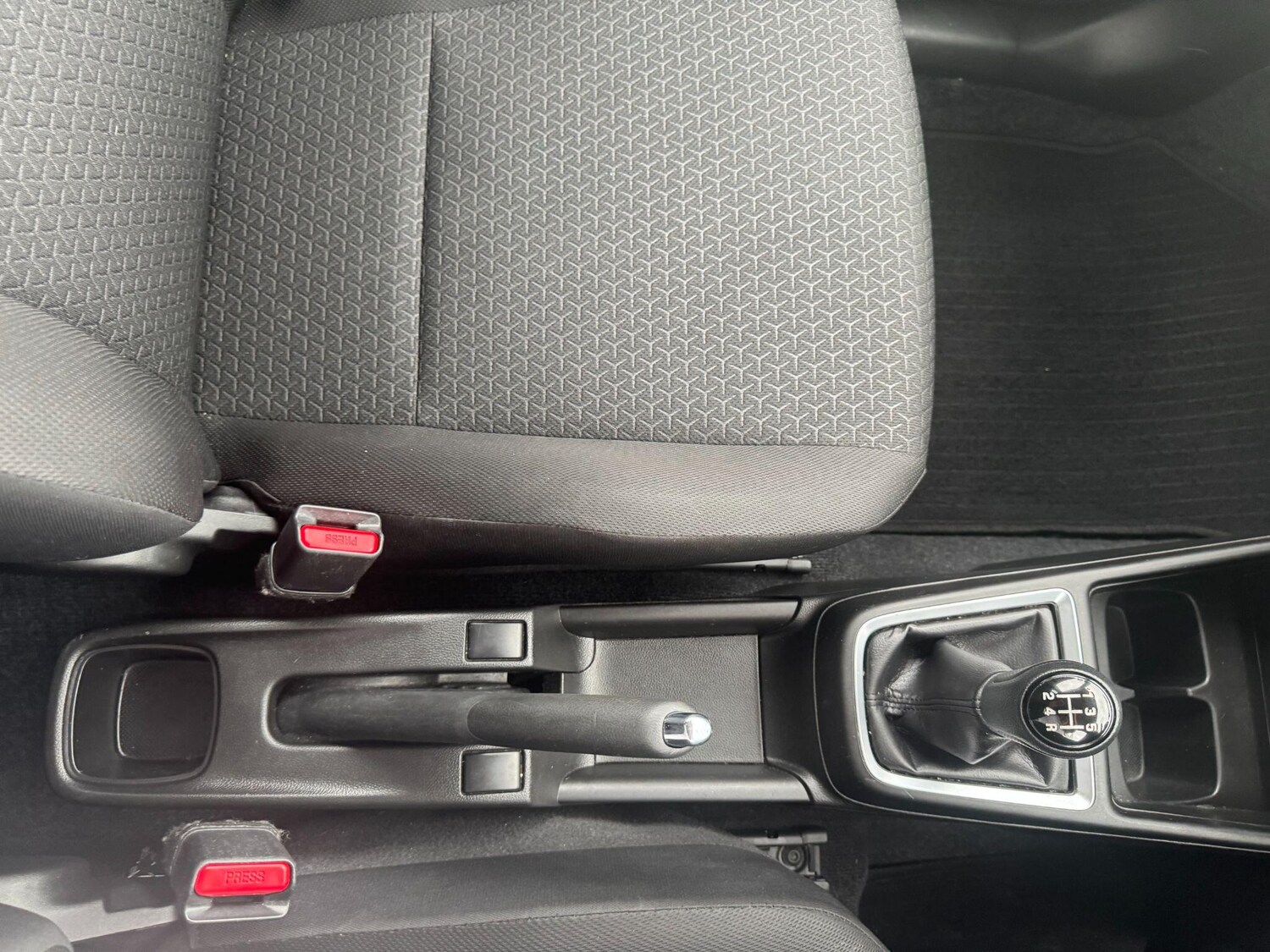 Used Suzuki Swift 2023 for sale - 76398016: Photo 23