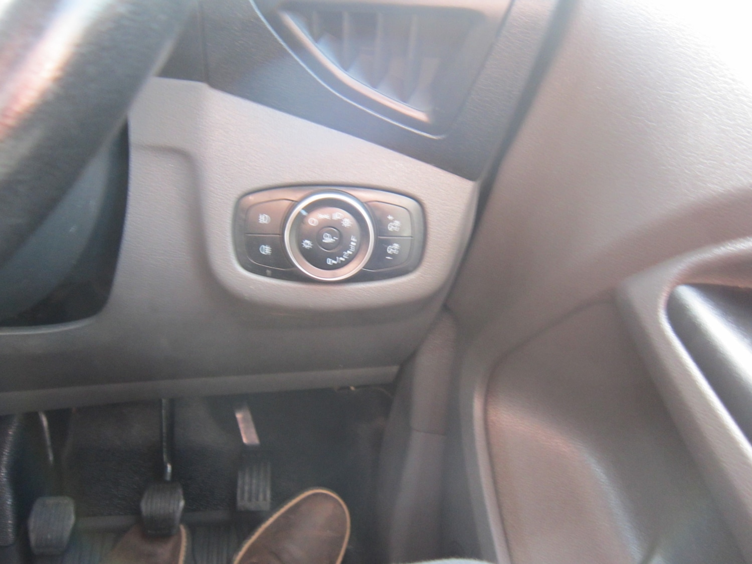 Used Ford Transit Connect 2018 for sale - 77832072: Photo 19