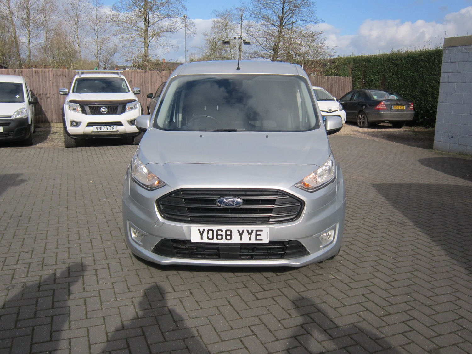 Used Ford Transit Connect 2018 for sale - 77832072: Photo 2