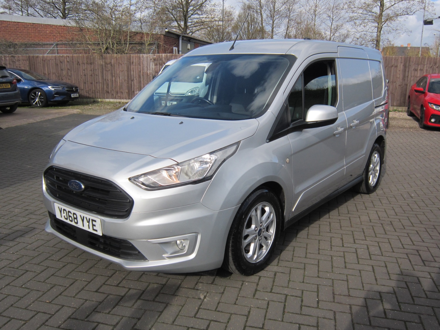 Used Ford Transit Connect 2018 for sale - 77832072: Photo 3