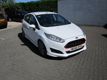 Used Ford Fiesta 2016 for sale - 78422848: Photo