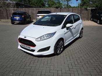 Used Ford Fiesta 2016 for sale - 78422848: Photo