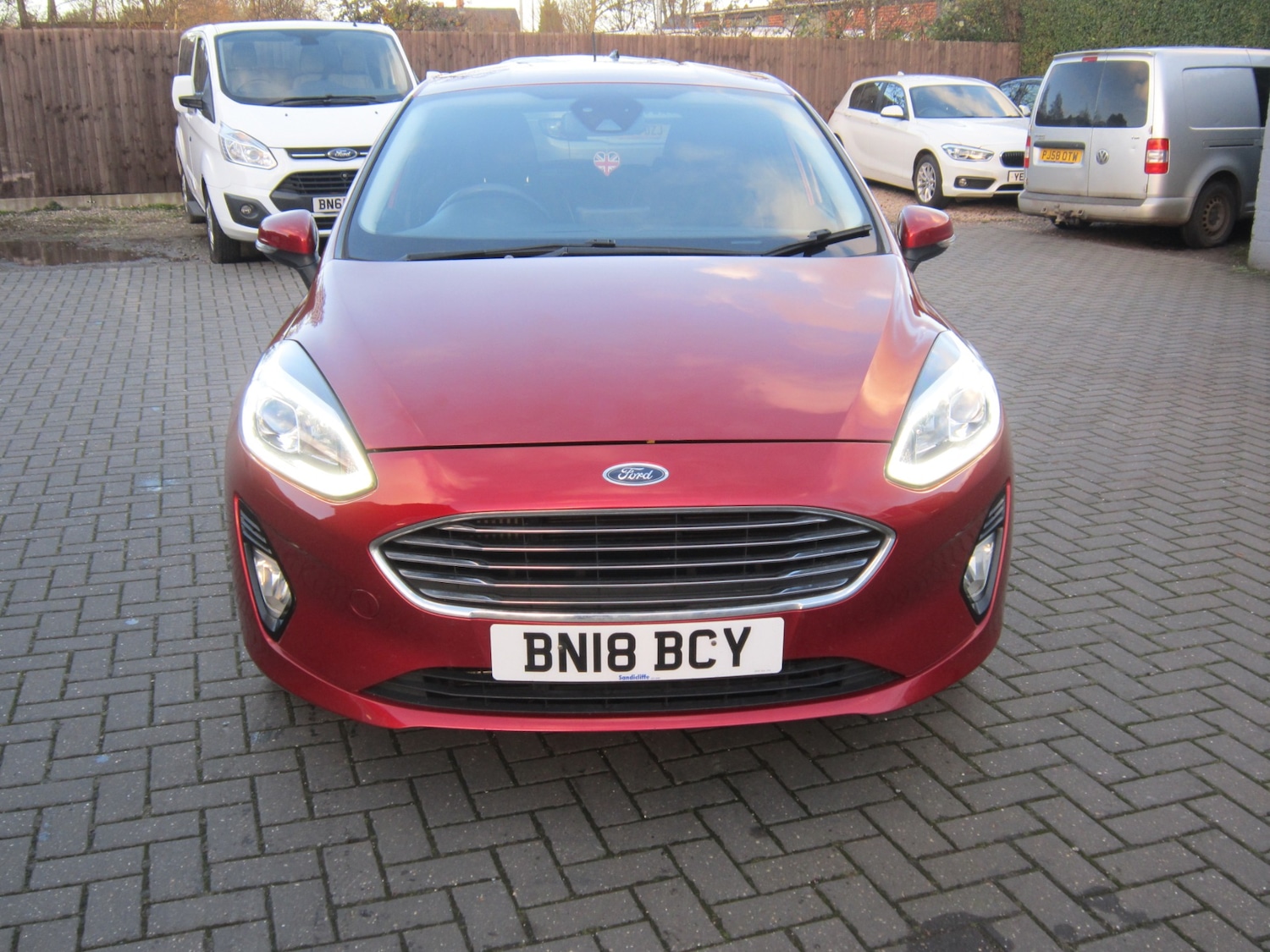 Used Ford Fiesta 2018 for sale - 76893352: Photo 2