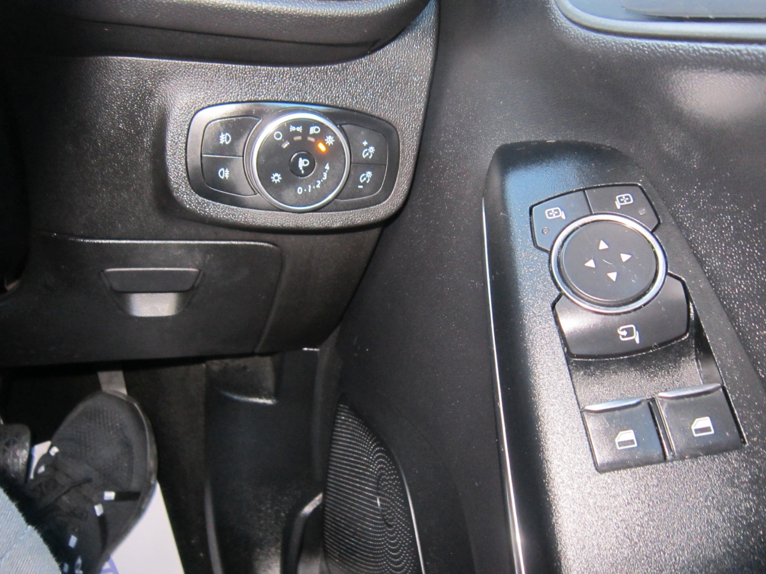 Used Ford Fiesta 2018 for sale - 76893352: Photo 20