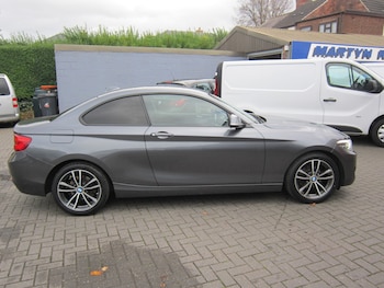 Used BMW 2 Series 2018 for sale - 79404118: Photo
