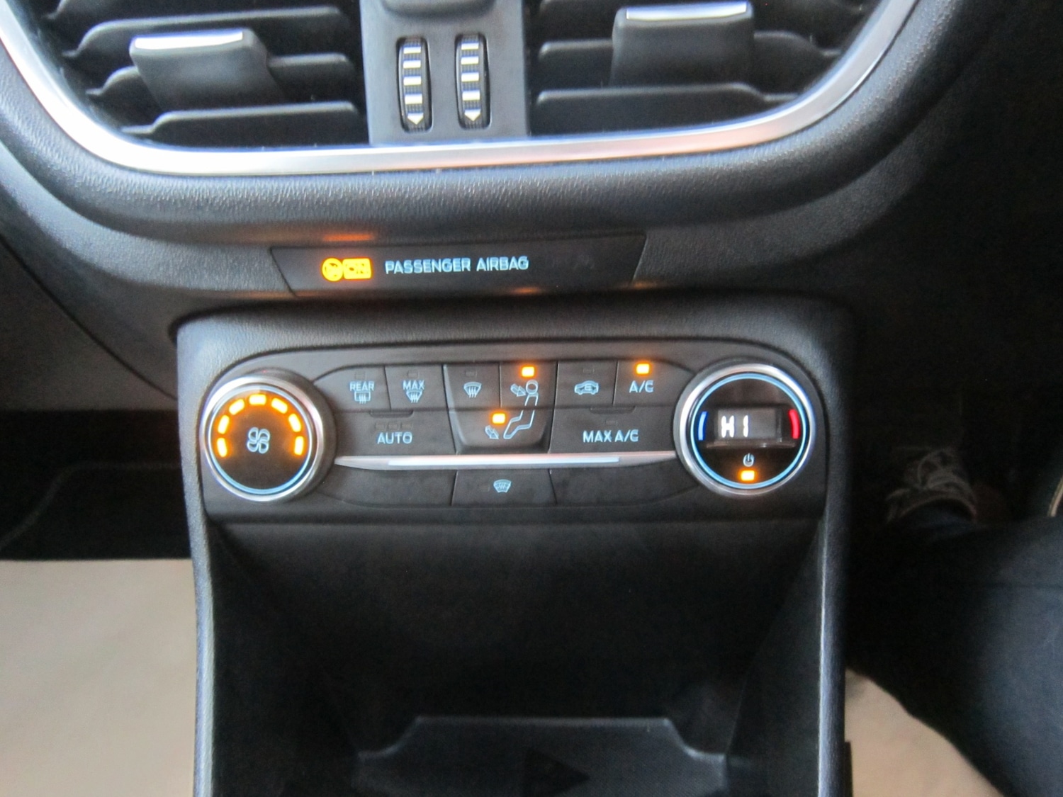 Used Ford Fiesta 2019 for sale - 77435208: Photo 21