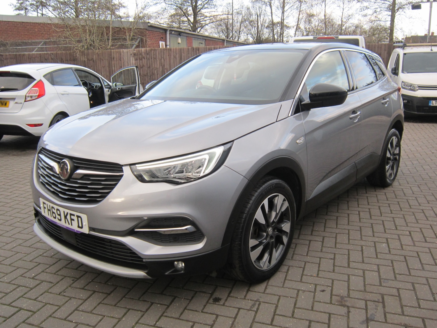 Used Vauxhall Grandland X 2019 for sale - 77664960: Photo 3