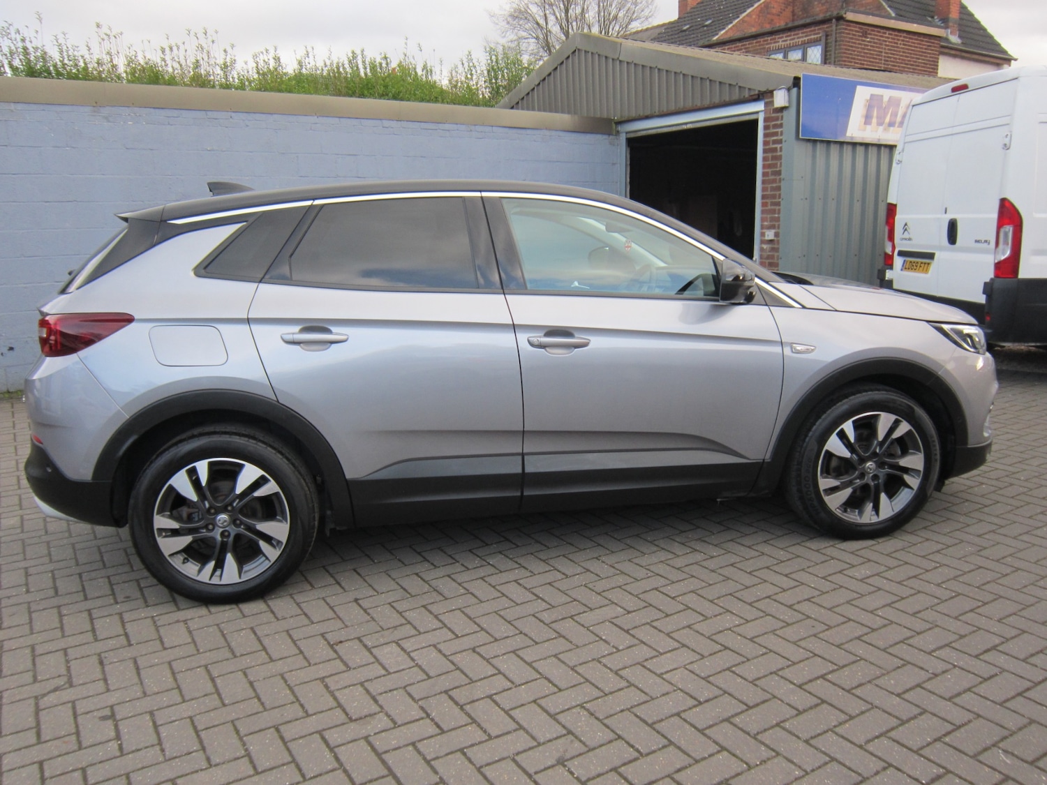 Used Vauxhall Grandland X 2019 for sale - 77664960: Photo 4