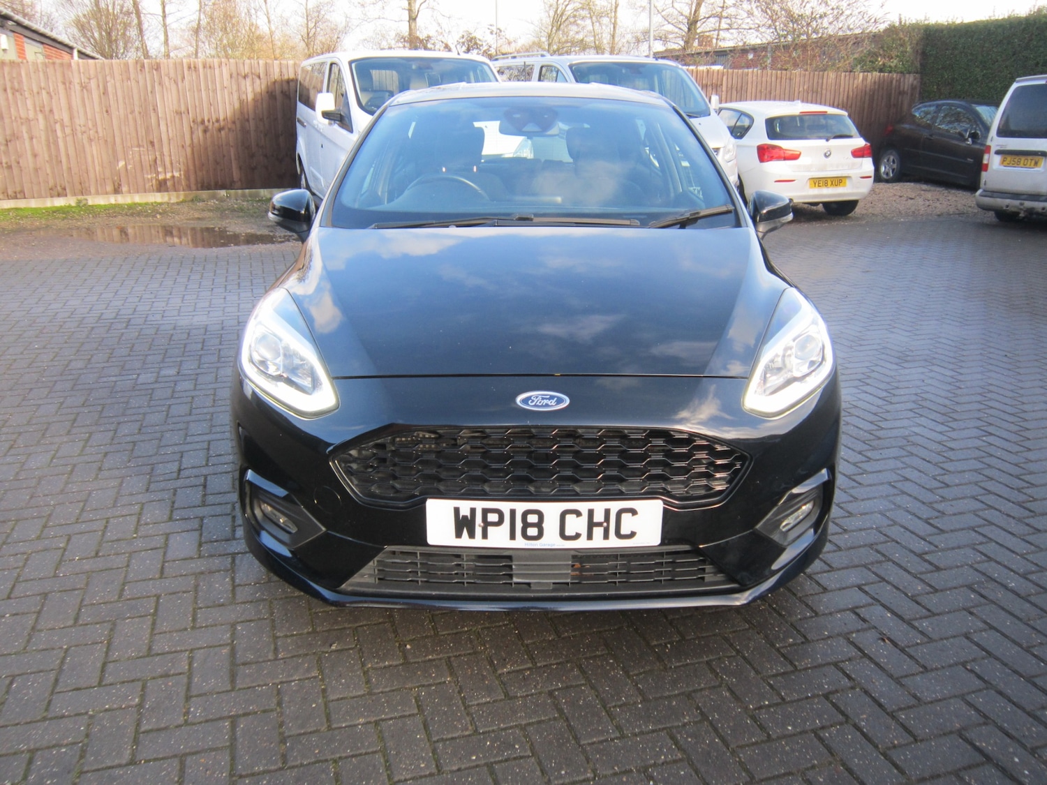 Used Ford Fiesta 2018 for sale - 77125154: Photo 2