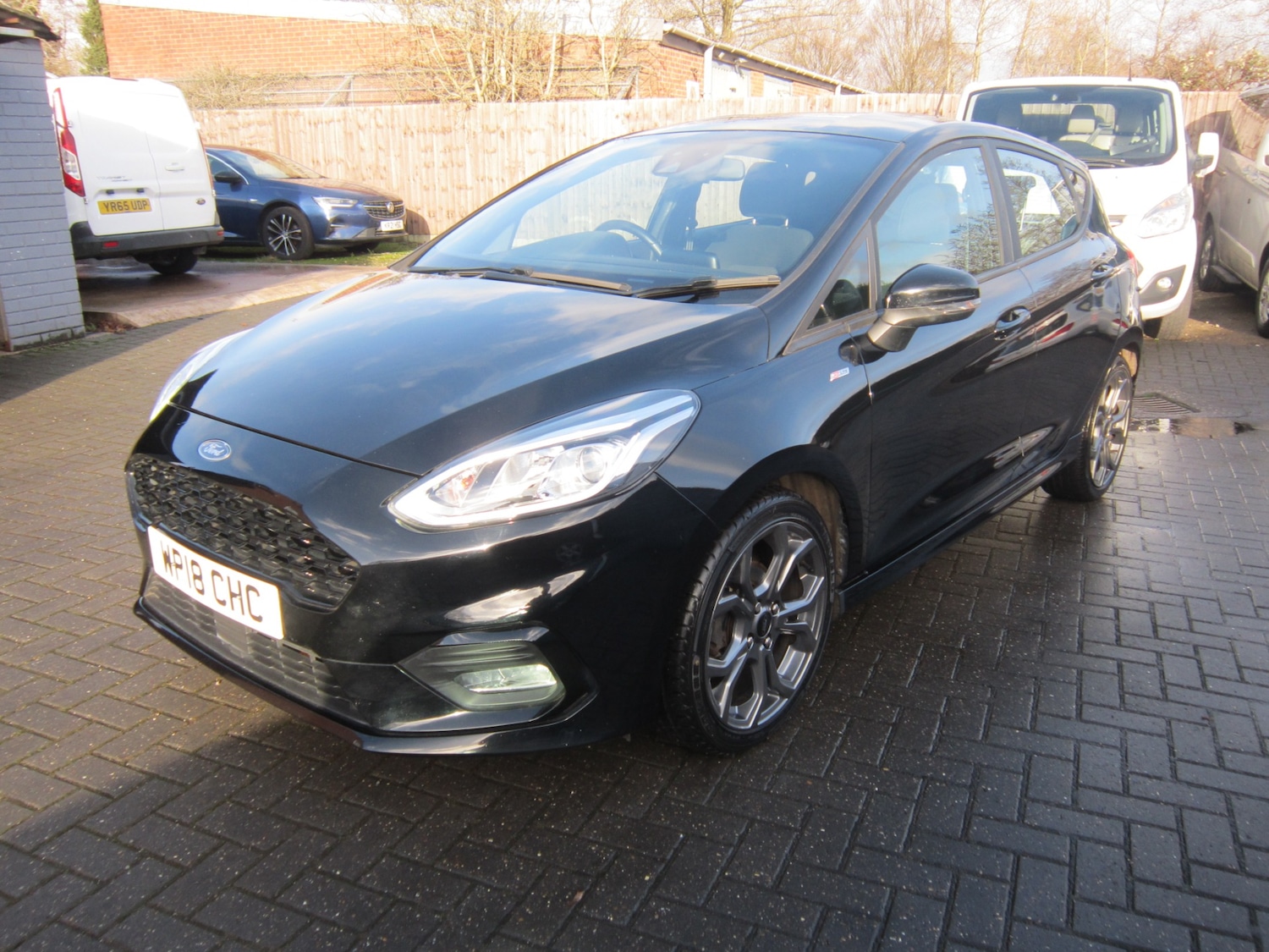 Used Ford Fiesta 2018 for sale - 77125154: Photo 3