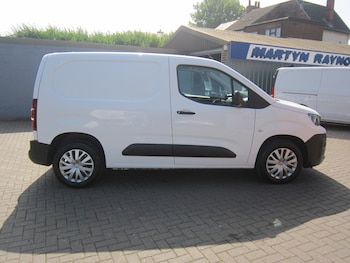 Used Peugeot Partner 2020 for sale - 75355137: Photo