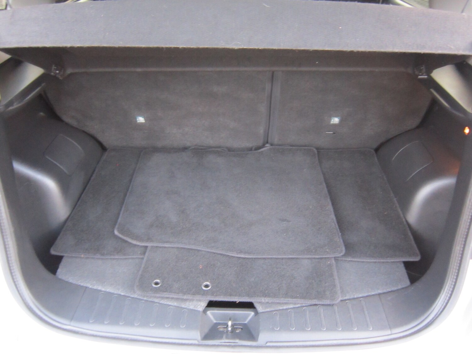 Used Nissan Note 2015 for sale - 77434946: Photo 15