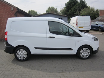 Used Ford Transit Courier 2023 for sale - 75501176: Photo