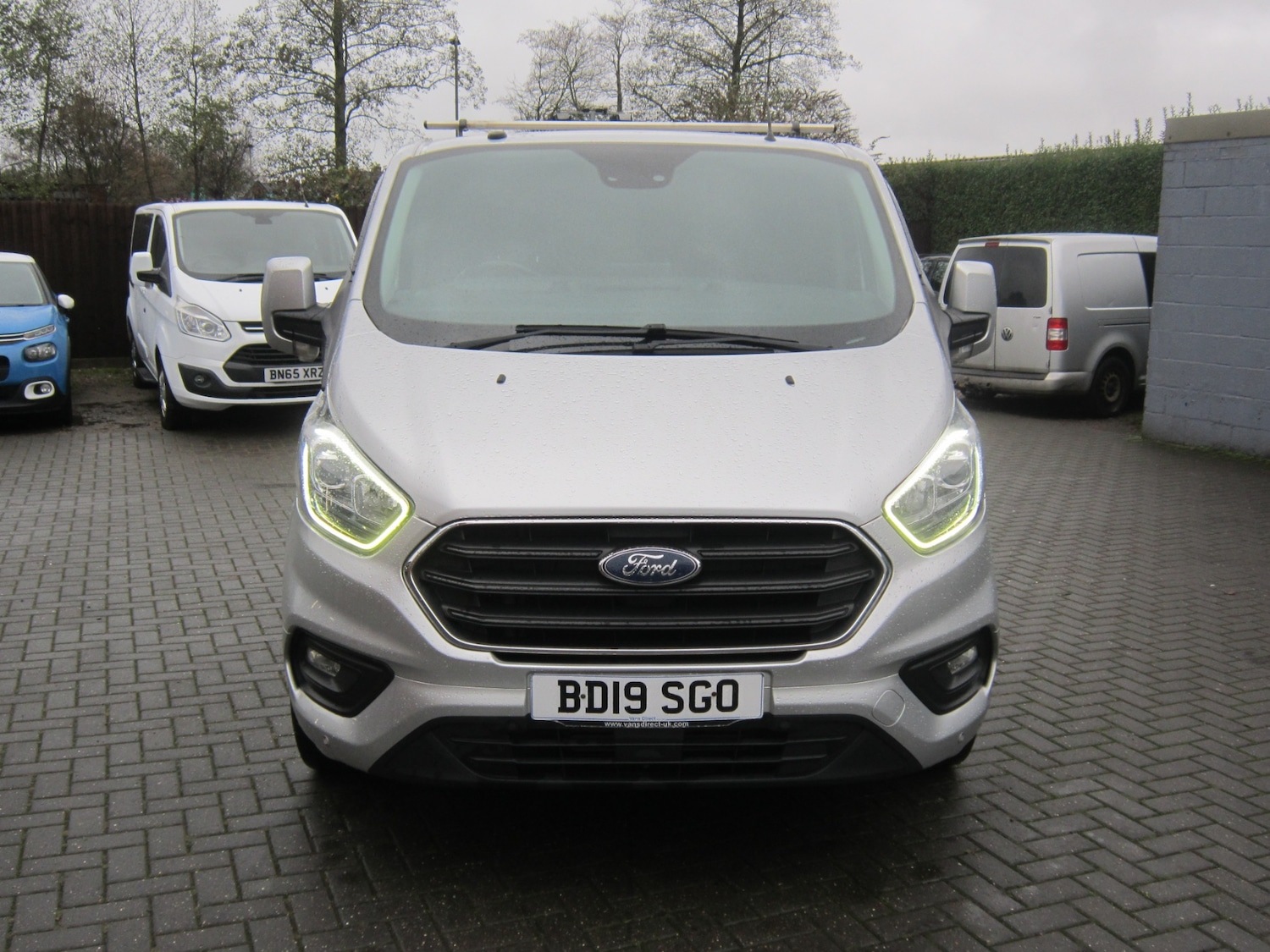 Used Ford Transit Custom 2019 for sale - 76763268: Photo 2