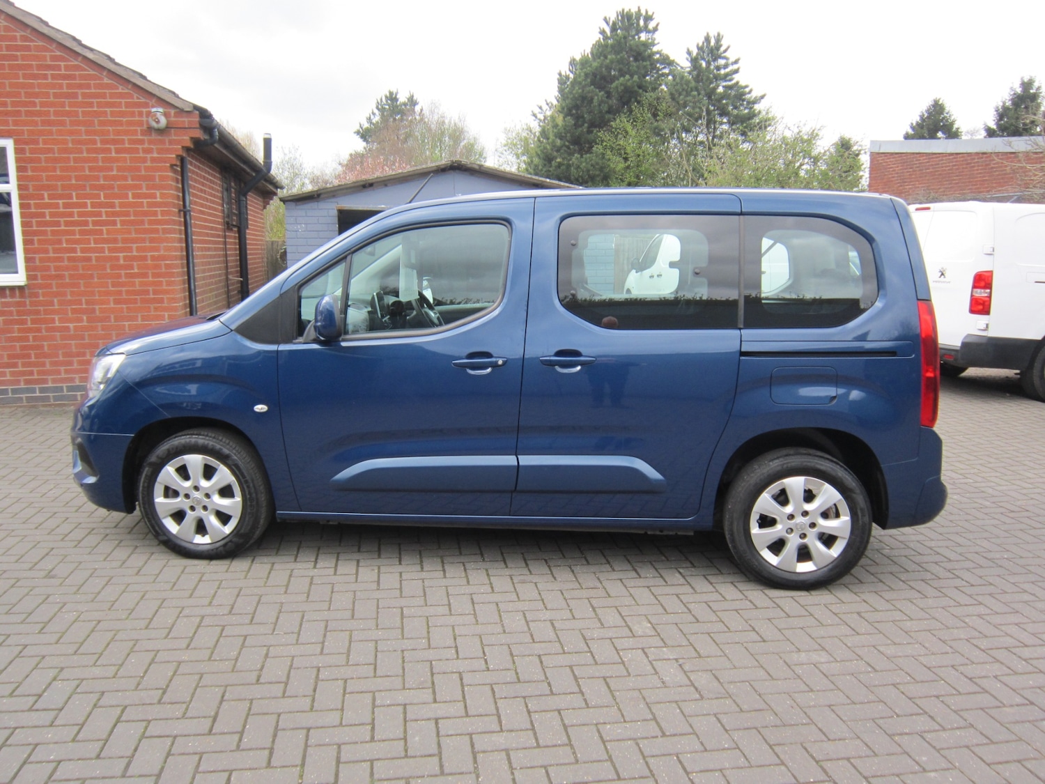 Used Vauxhall Combo Life 2019 for sale - 78065601: Photo 8