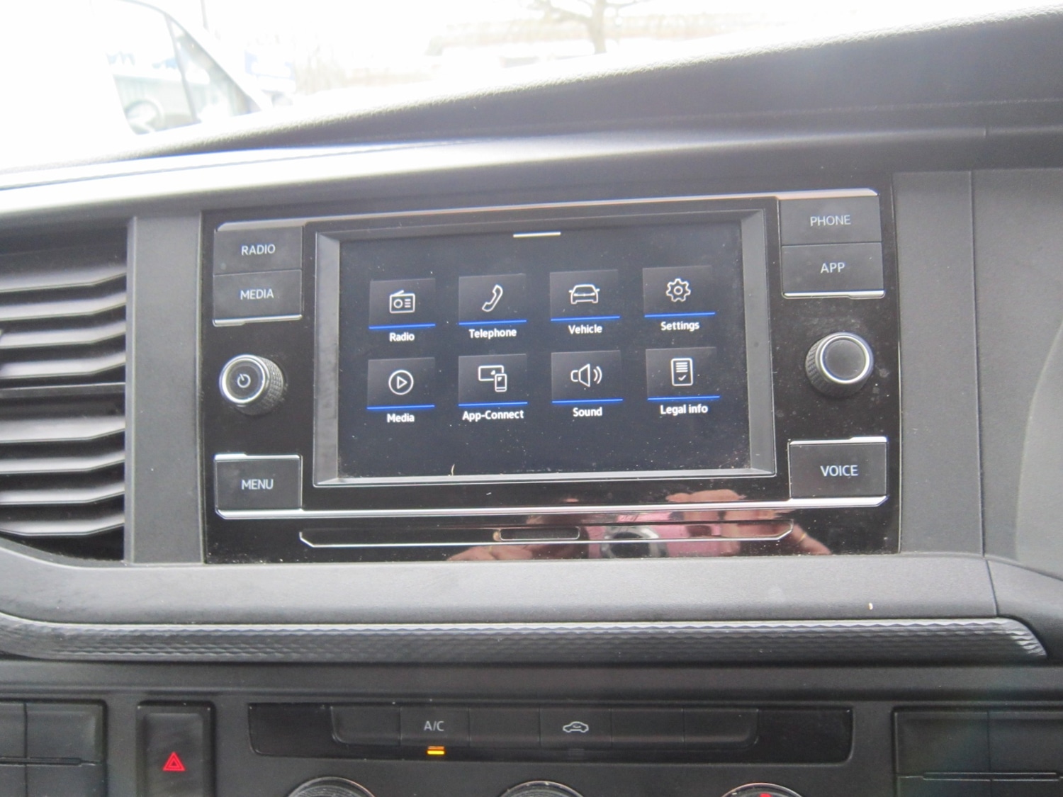 Used Volkswagen Transporter 2022 for sale - 77985066: Photo 23