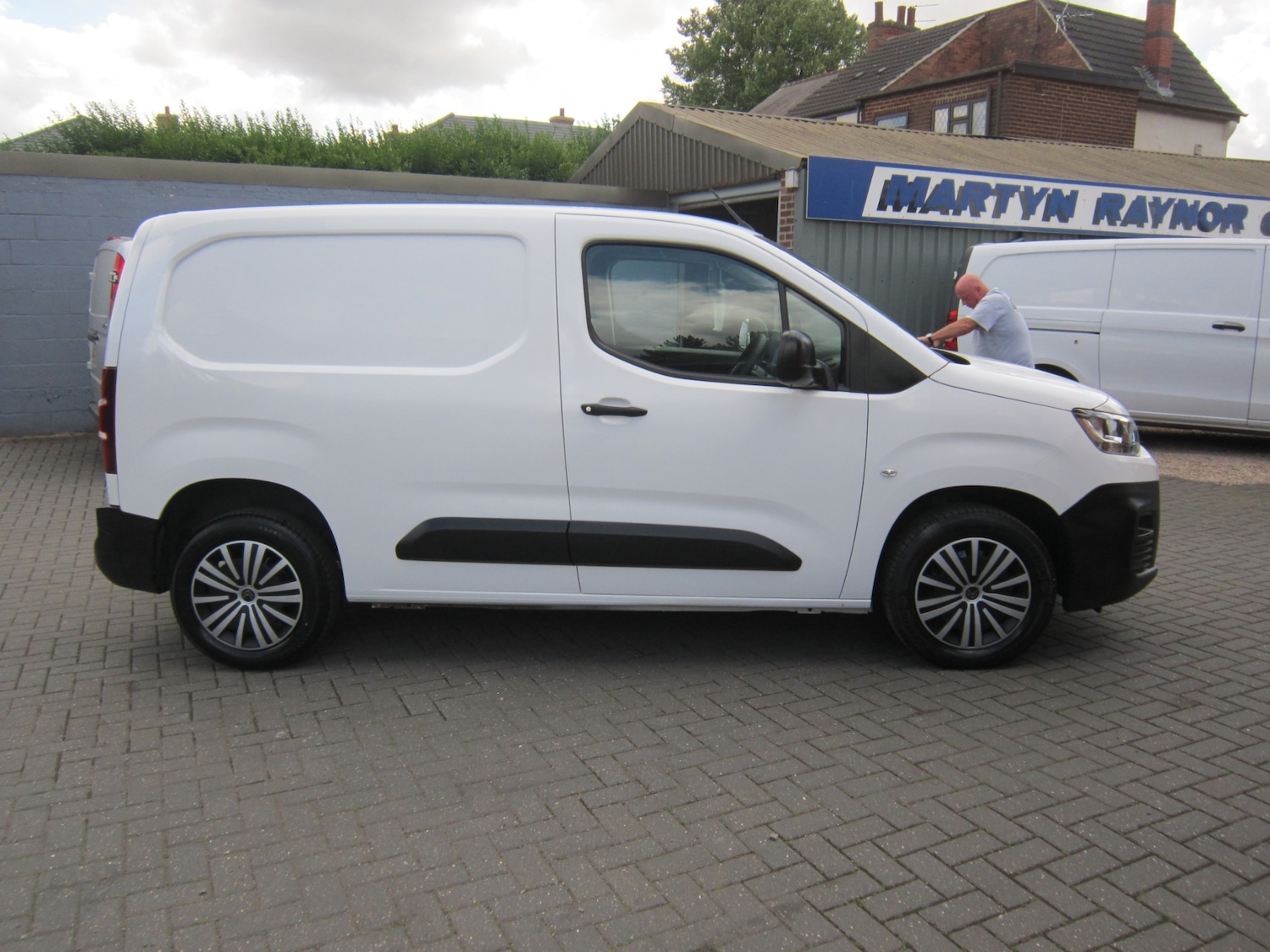 Vehicle 4