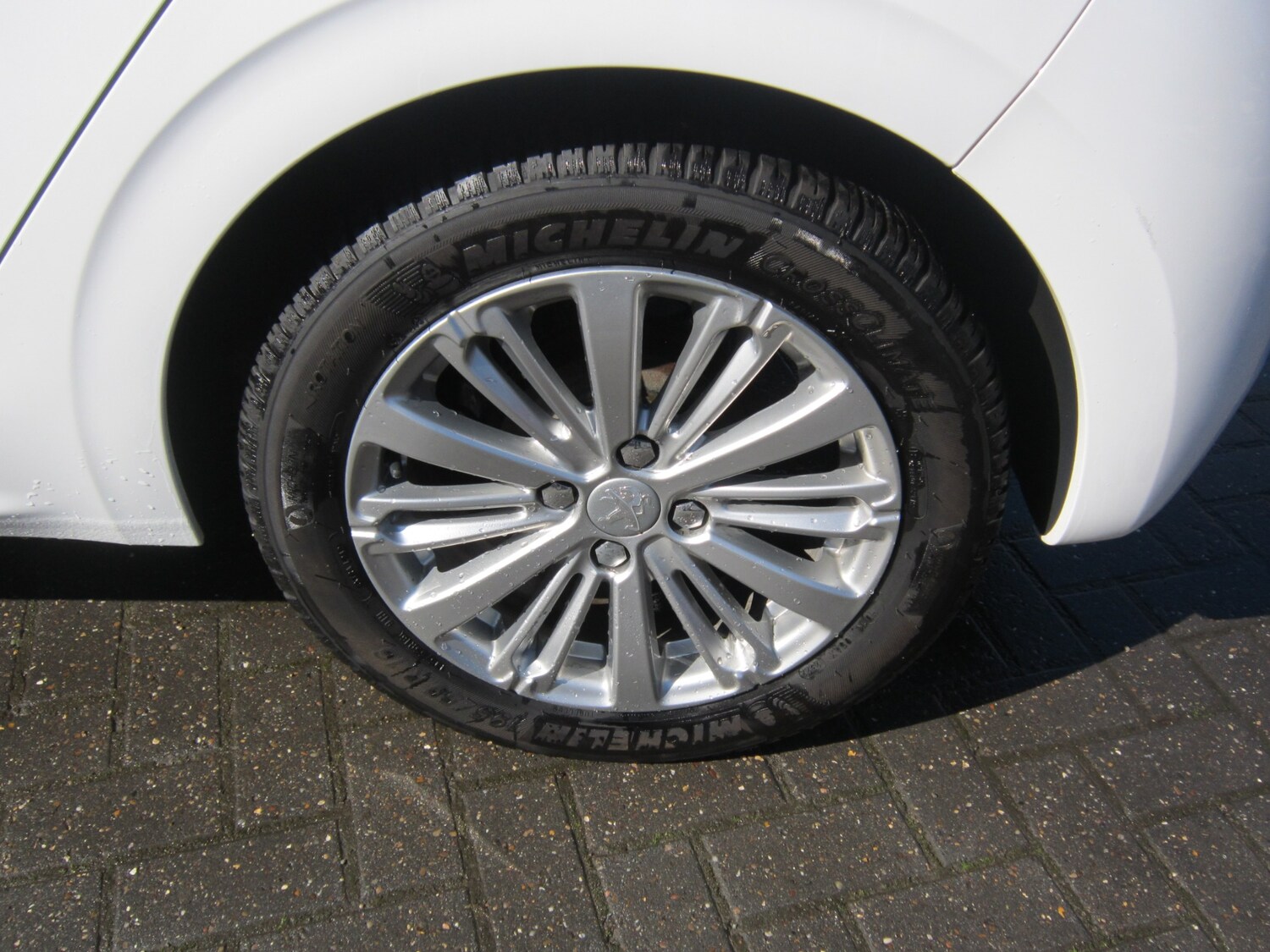 Used Peugeot 208 2018 for sale - 77932327: Photo 10