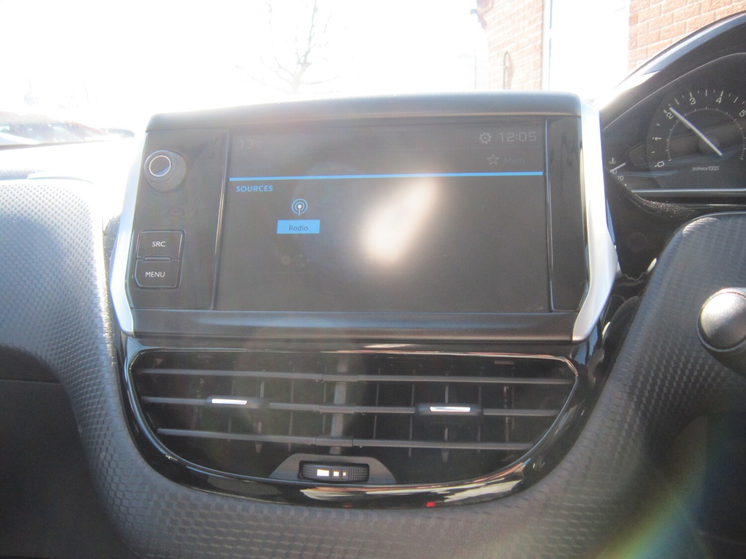 Used Peugeot 208 2018 for sale - 77932327: Photo 27