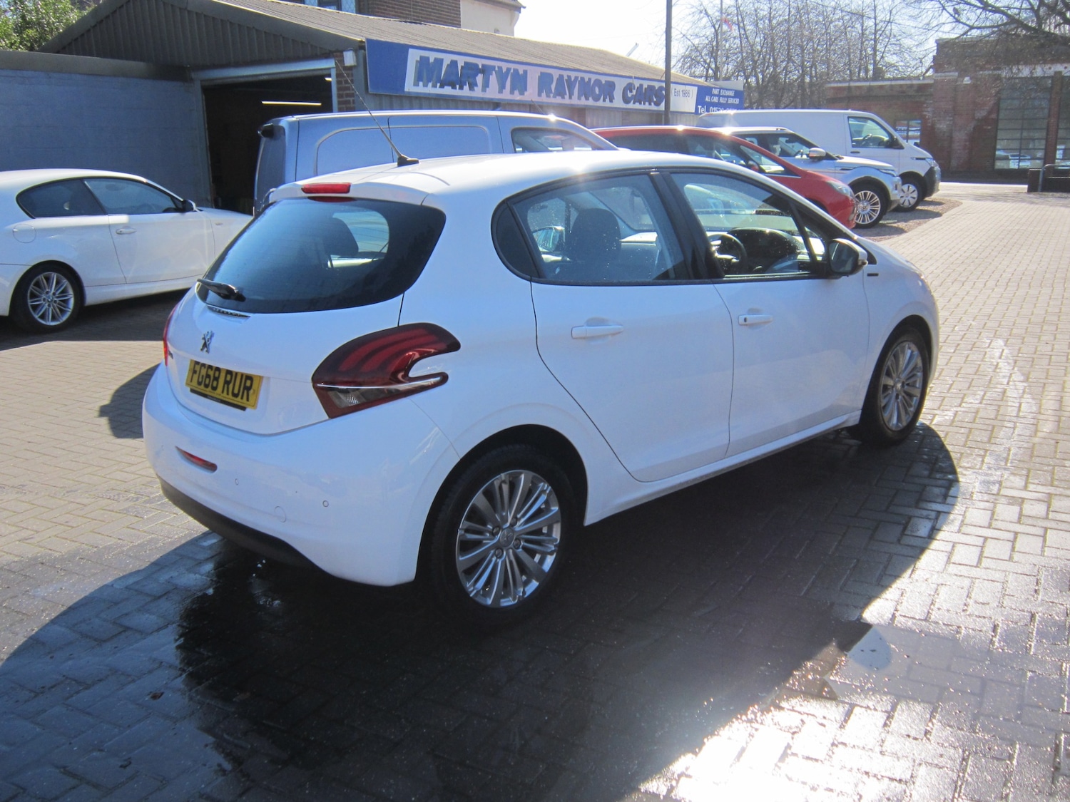 Used Peugeot 208 2018 for sale - 77932327: Photo 5