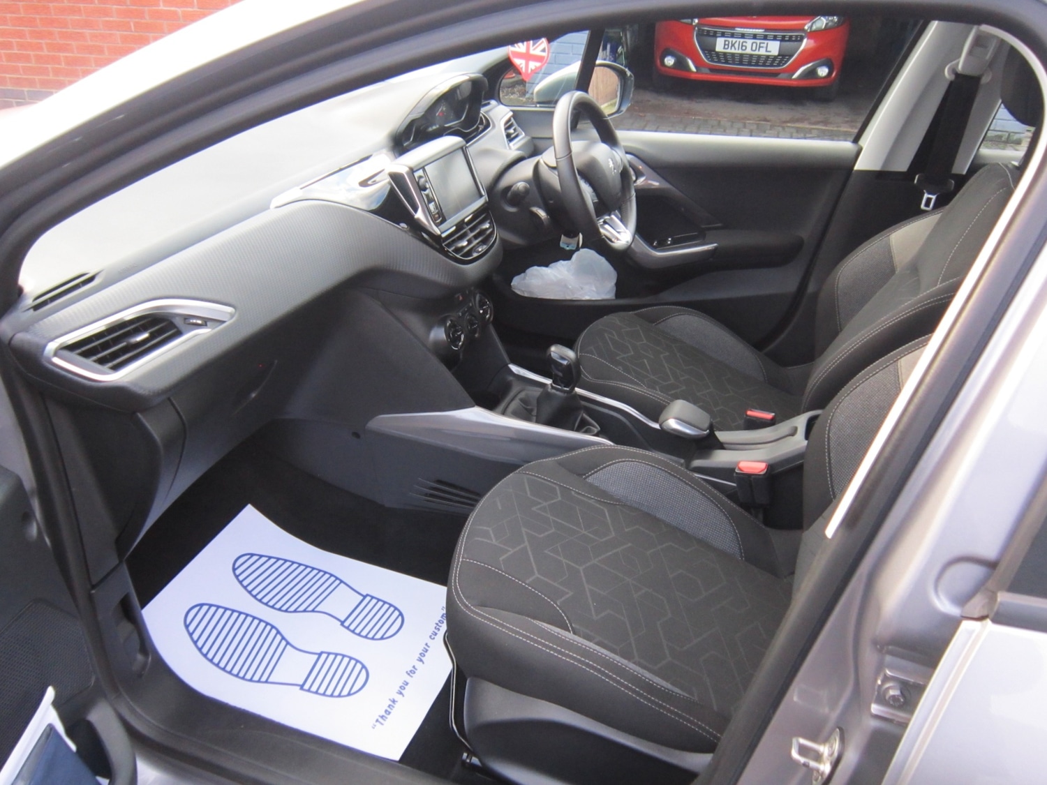 Used Peugeot 2008 2018 for sale - 77434937: Photo 17