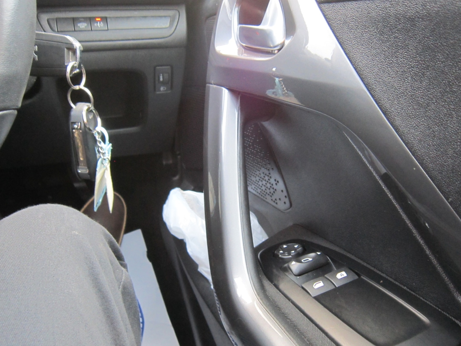 Used Peugeot 2008 2018 for sale - 77434937: Photo 20