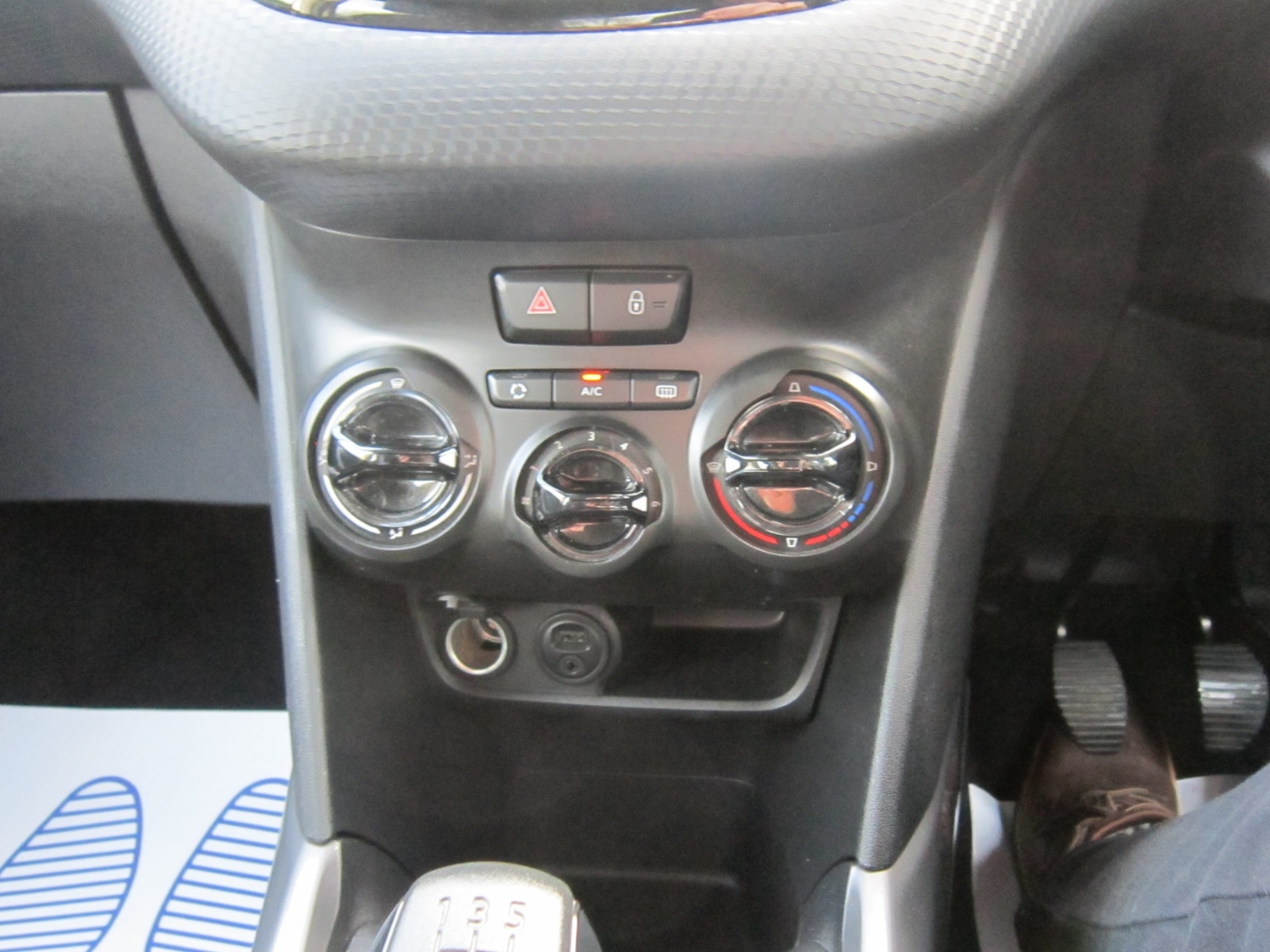 Used Peugeot 2008 2018 for sale - 77434937: Photo 21