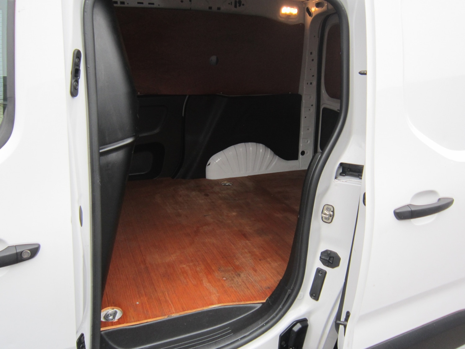 Used Vauxhall Combo 2023 for sale - 77803694: Photo 15
