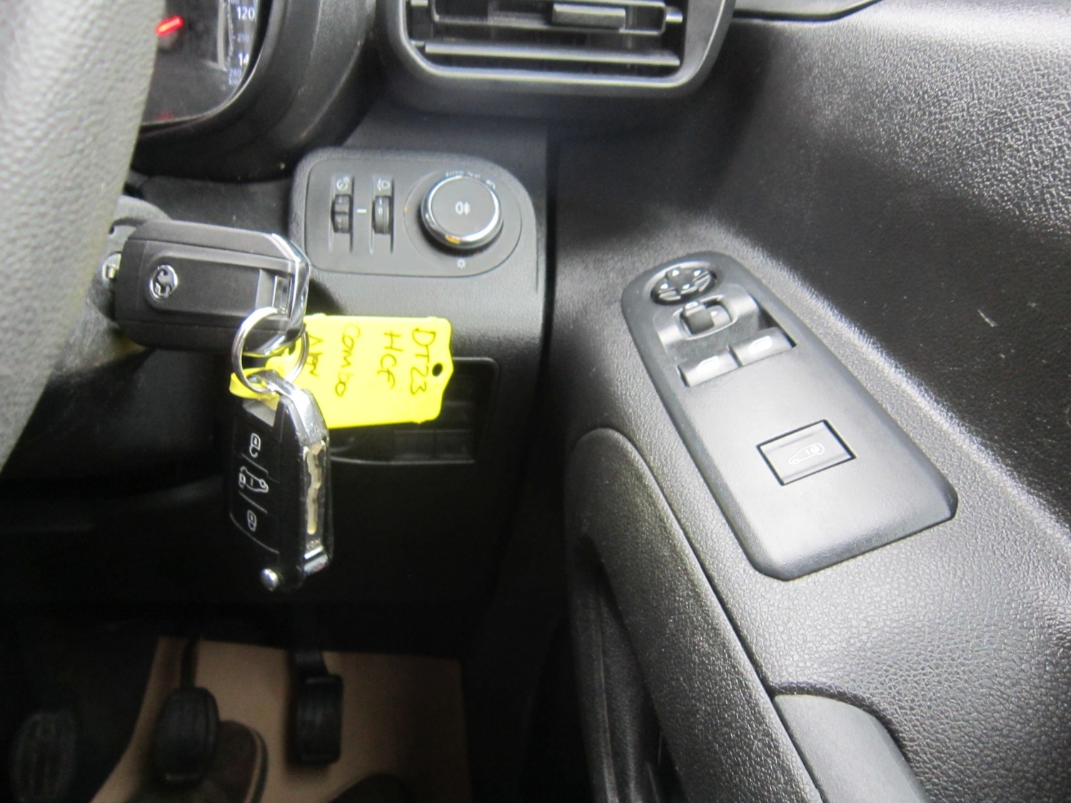 Used Vauxhall Combo 2023 for sale - 77803694: Photo 19