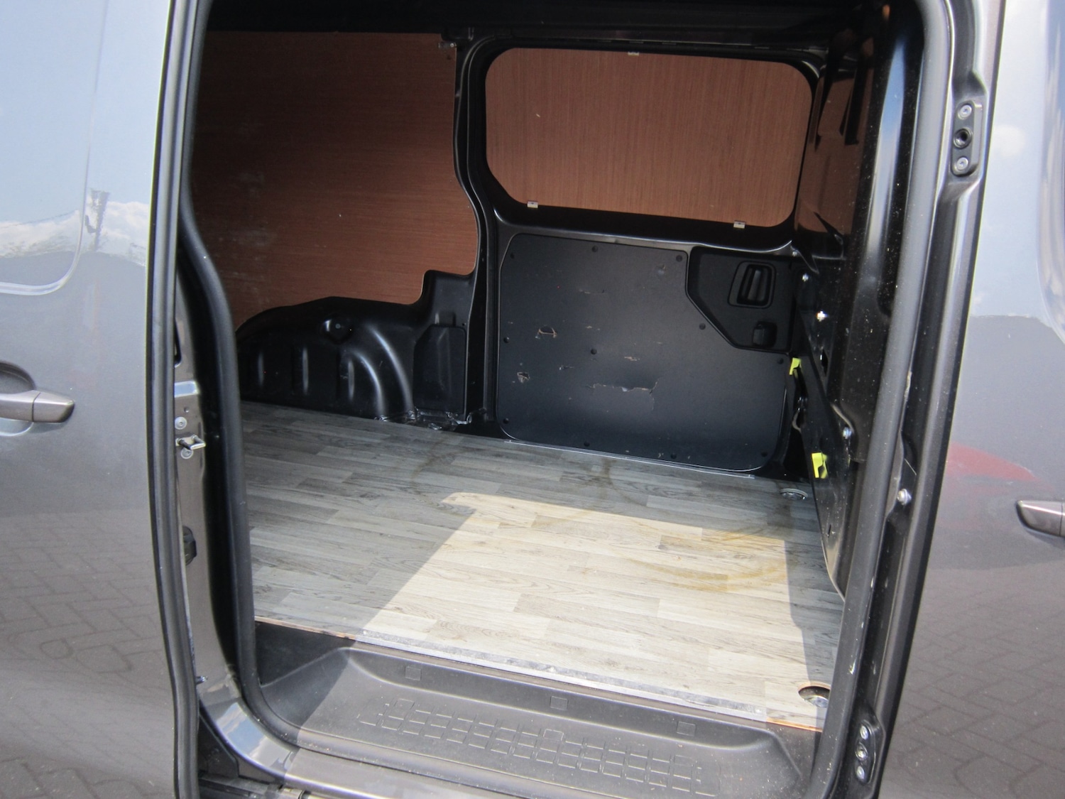 Vehicle 14