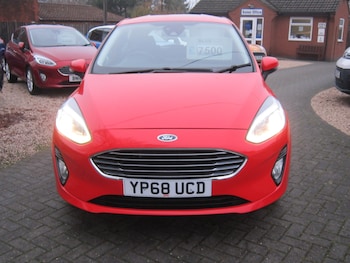 Used Ford Fiesta 2018 for sale - 77025308: Photo