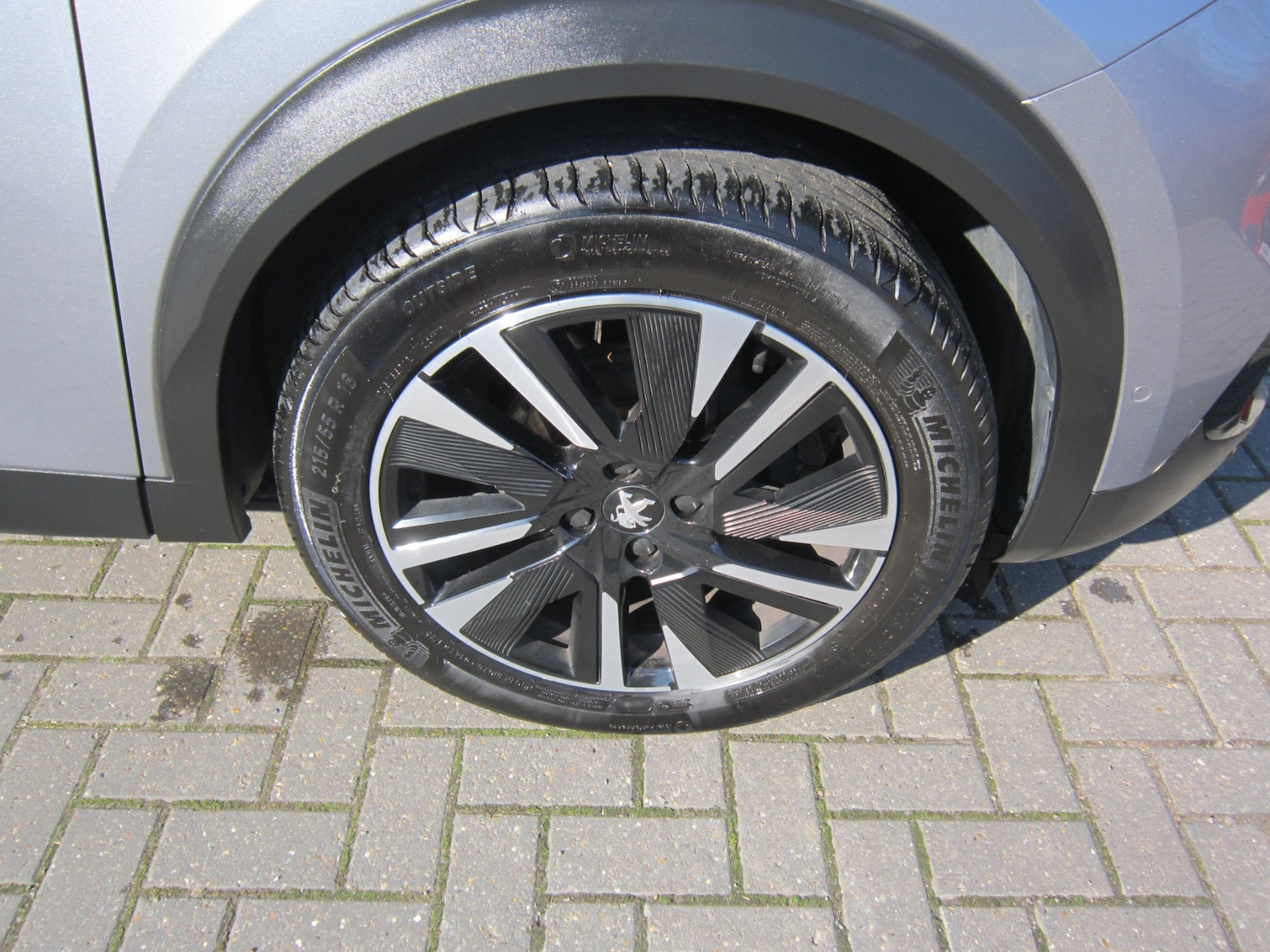 Used Peugeot 2008 2021 for sale - 77743244: Photo 12