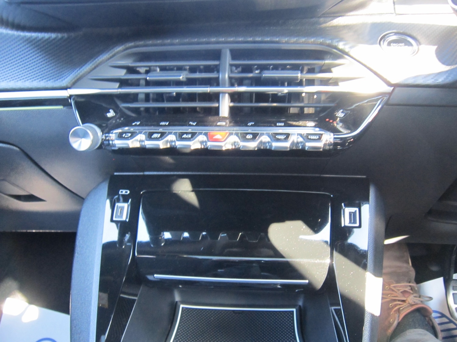 Used Peugeot 2008 2021 for sale - 77743244: Photo 23