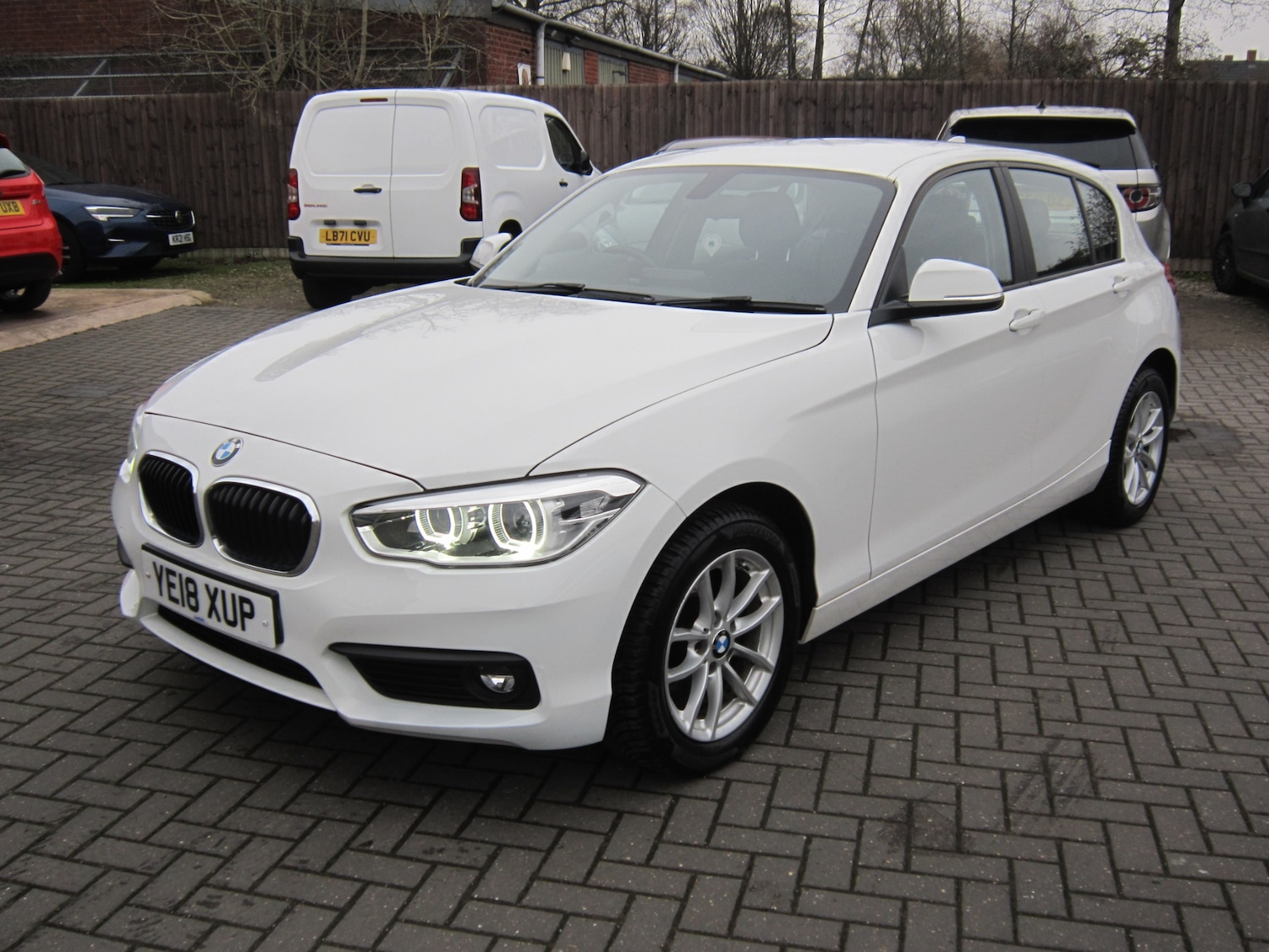 Used BMW 1 Series 2018 for sale - 77326163: Photo 3