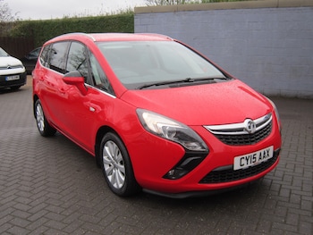 2015 (15) - 2.0 CDTi Tech Line 5dr