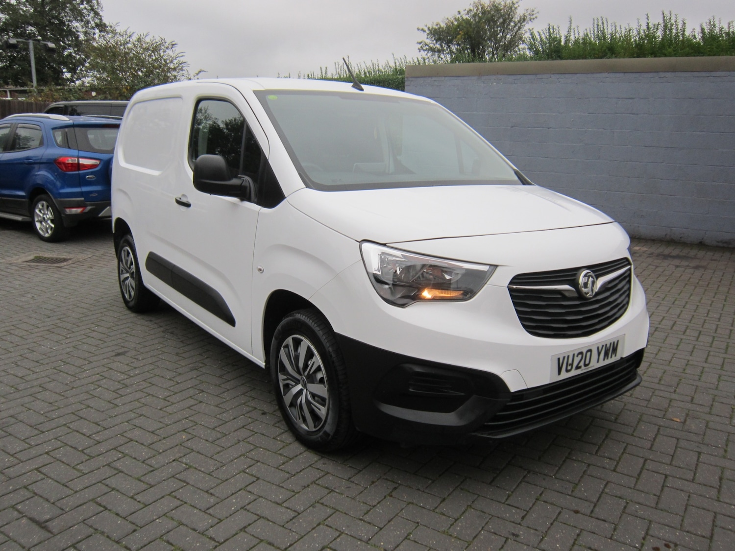 Used Vauxhall Combo 2020 for sale - 76253867: Photo 1