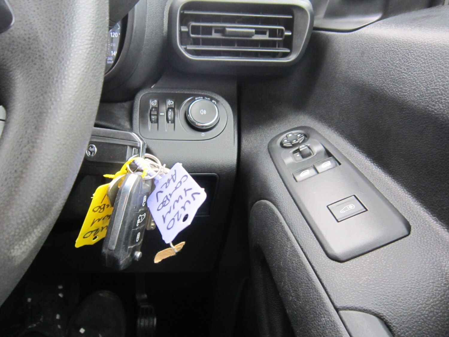 Used Vauxhall Combo 2020 for sale - 76253867: Photo 20