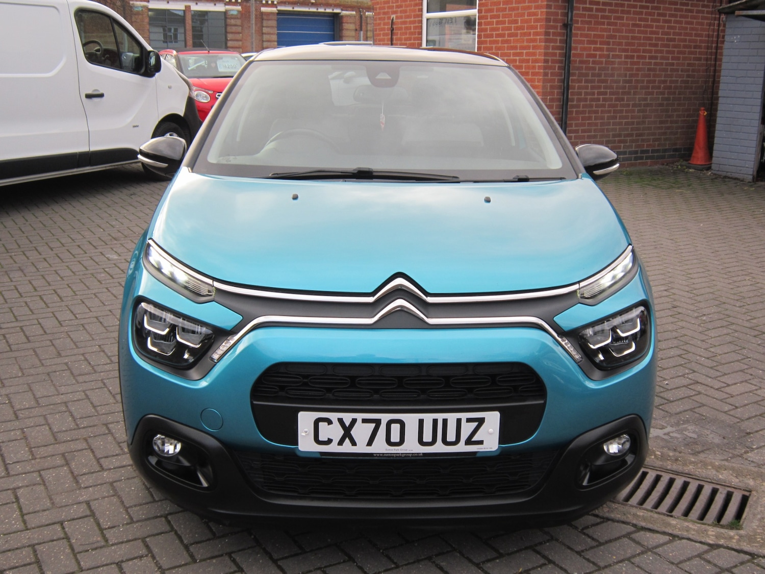 Used Citroen C3 2020 for sale - 76450639: Photo 2