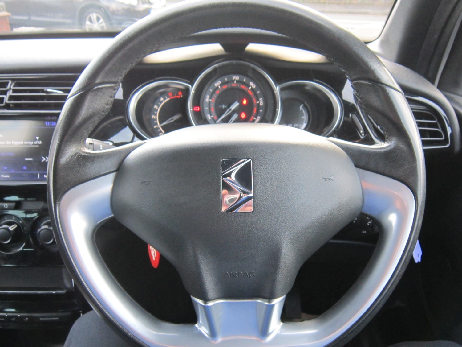 Used DS Automobiles DS 3 2016 for sale - 77490736: Photo 19