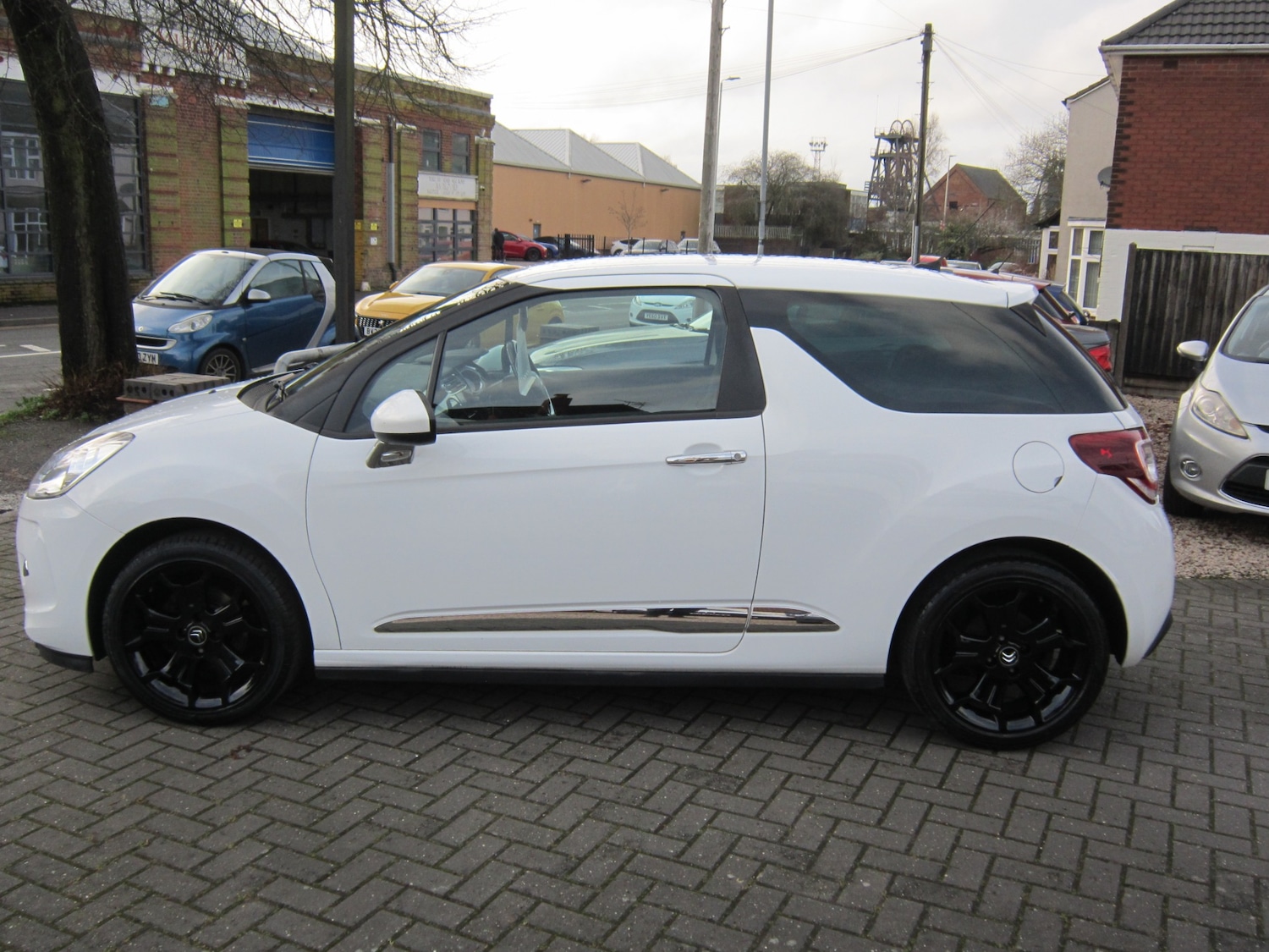 Used DS Automobiles DS 3 2016 for sale - 77490736: Photo 8