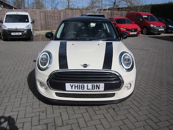 Used MINI Hatch 2018 for sale - 79404156: Photo