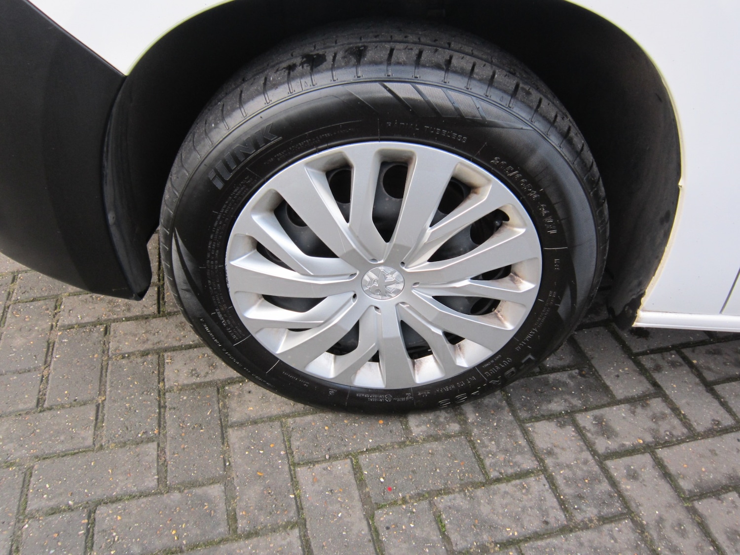 Used Peugeot Partner 2020 for sale - 77352241: Photo 9