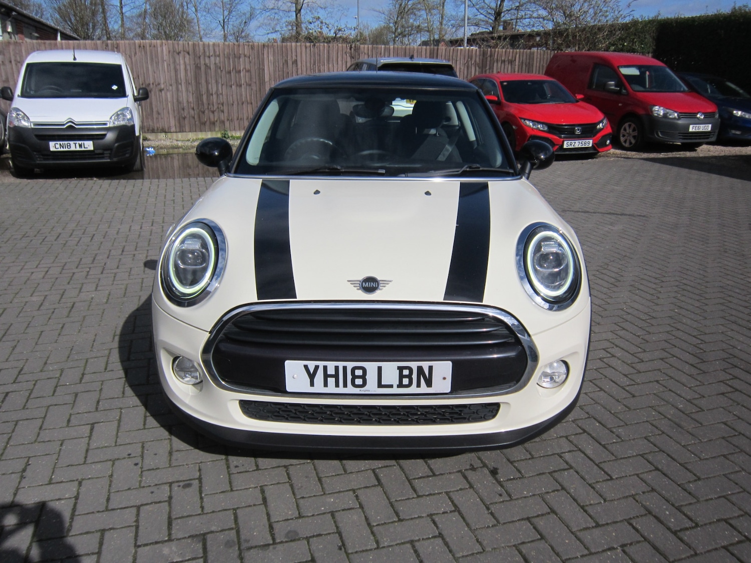 Used MINI Hatch 2018 for sale - 77872507: Photo 2
