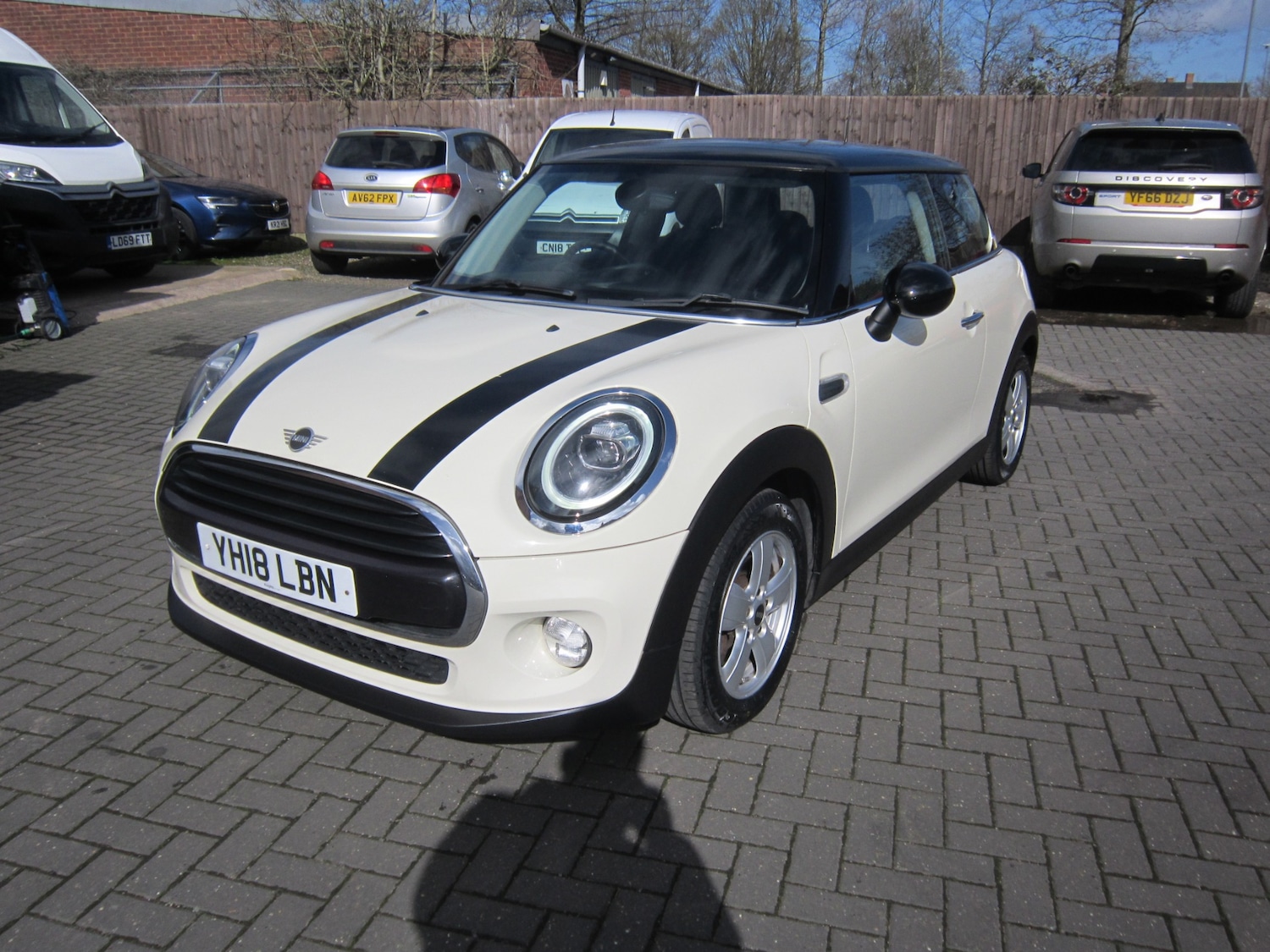 Used MINI Hatch 2018 for sale - 77872507: Photo 3