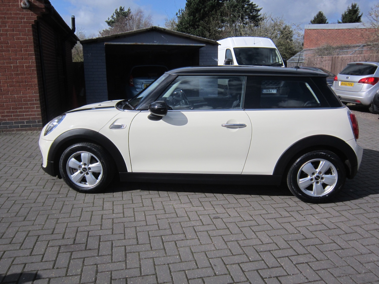 Used MINI Hatch 2018 for sale - 77872507: Photo 8