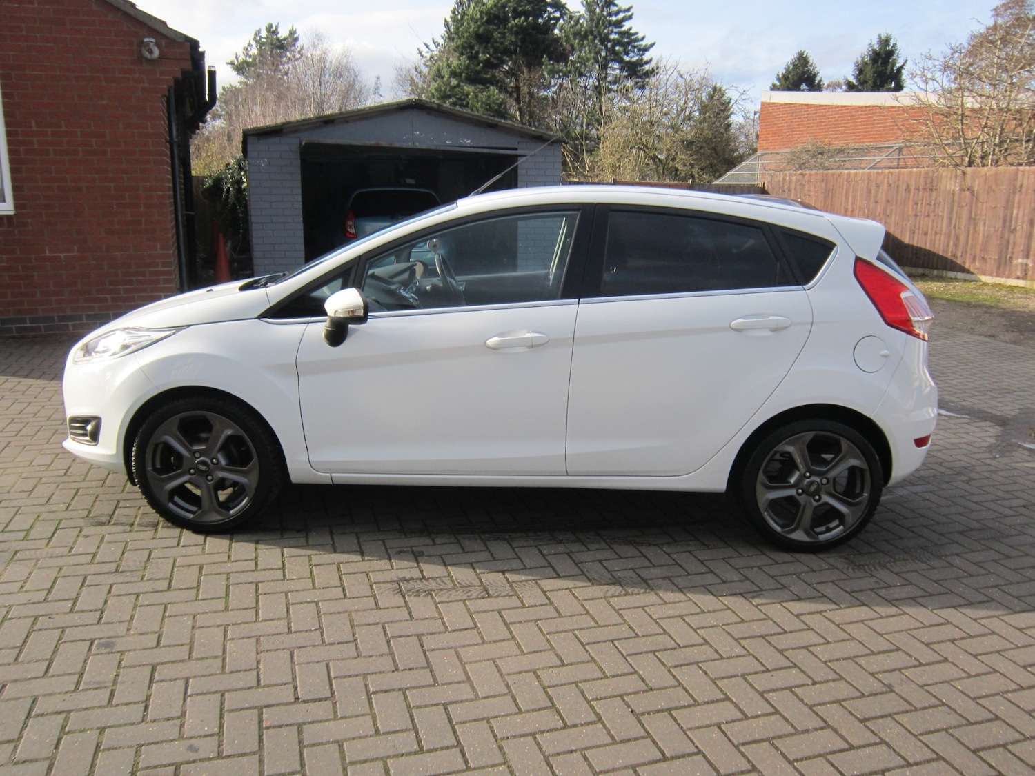 Used Ford Fiesta 2016 for sale - 77664971: Photo 8