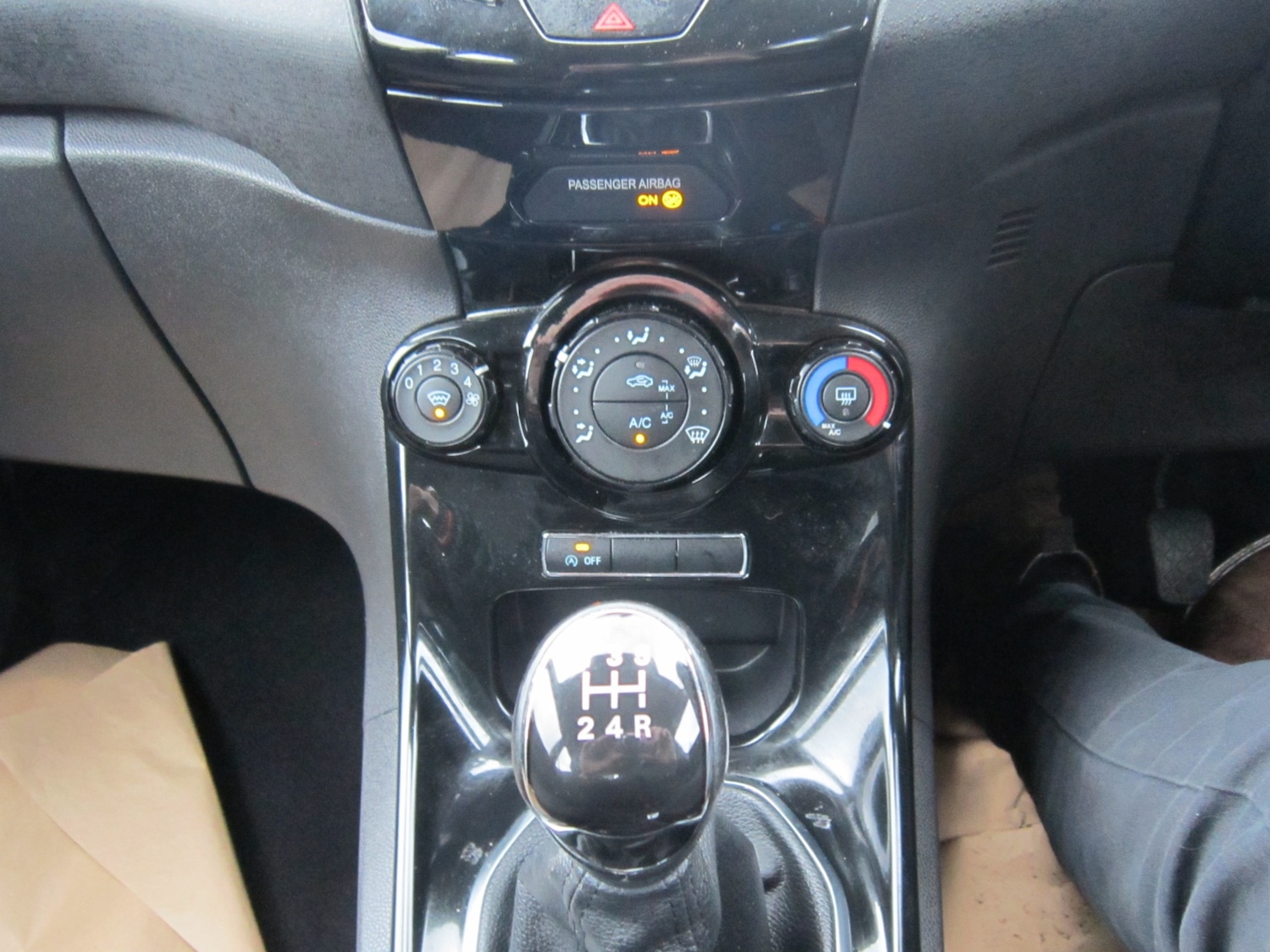 Used Ford Fiesta 2015 for sale - 77168626: Photo 22