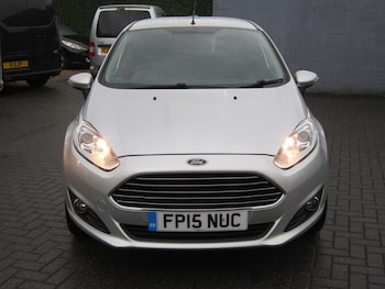 Used Ford Fiesta 2015 for sale - 77168626: Photo