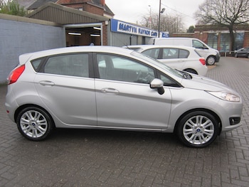 Used Ford Fiesta 2015 for sale - 77168626: Photo